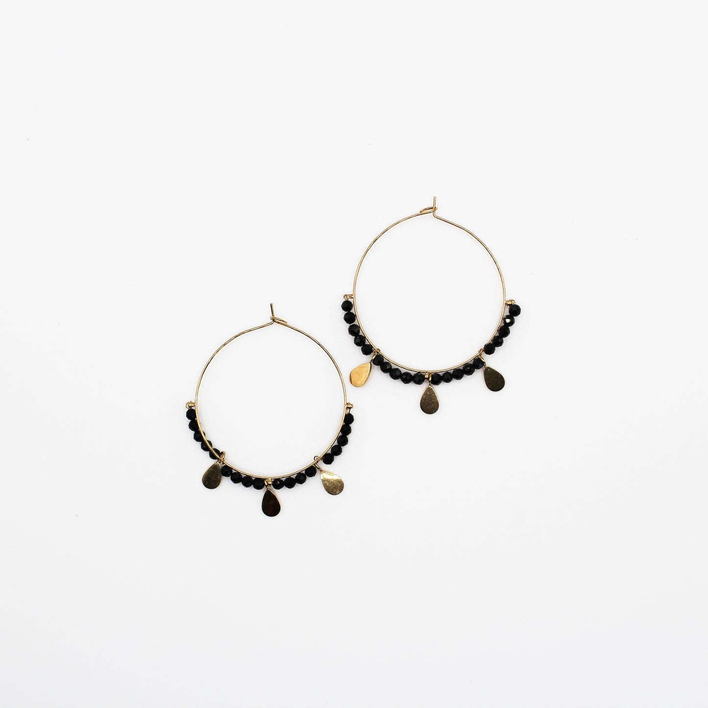 Créoles avec perles et pampilles