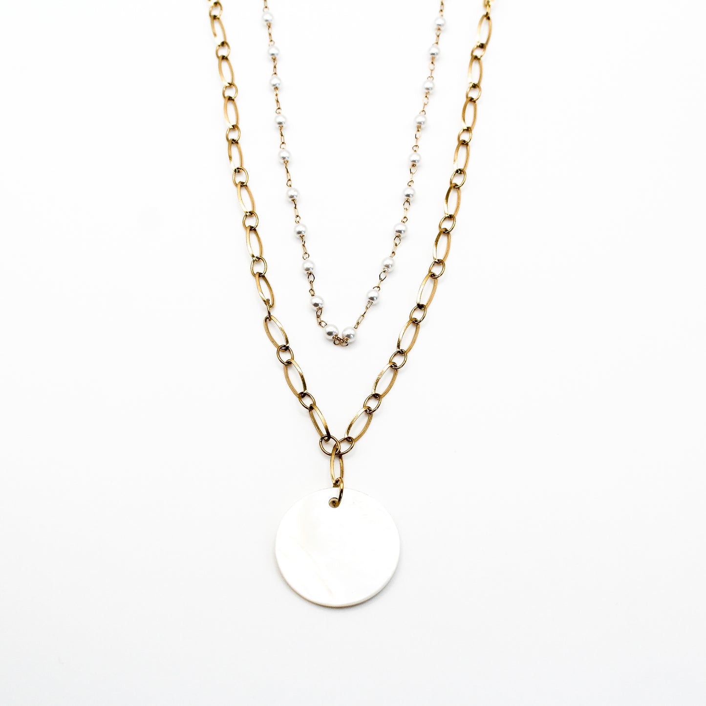 Collier double perles et pendentif nacre
